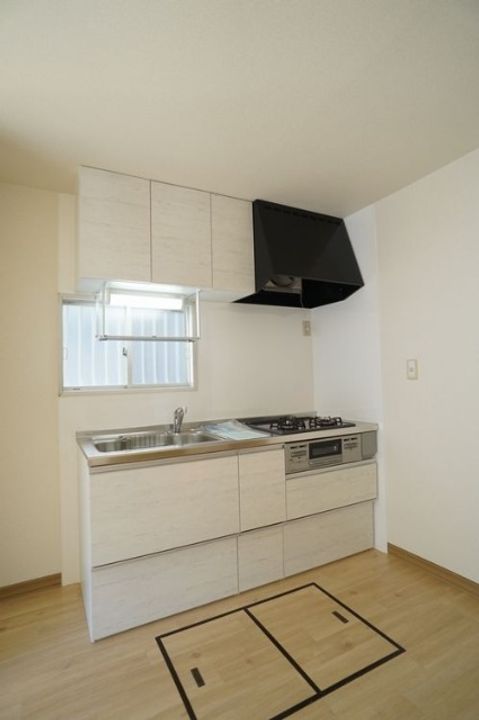 ルミエール鎌倉Bのキッチン