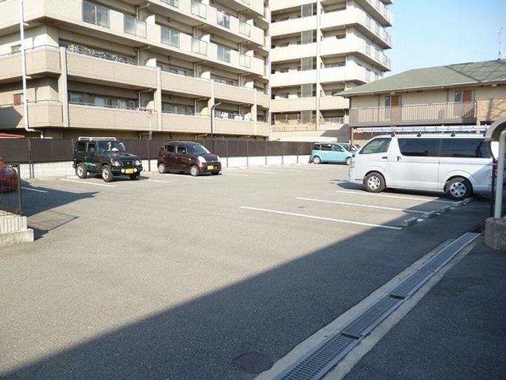 バーディーコート A棟の地図