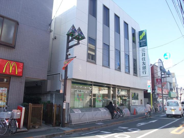 Pure Courtの周辺