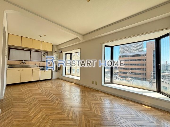 グランディア六甲道駅前の居間