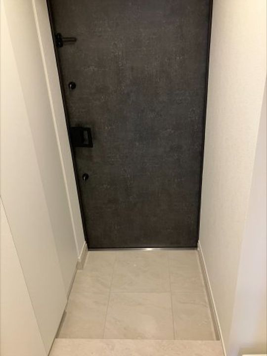 神奈川県横浜市南区通町1(マンション)の賃貸物件の玄関