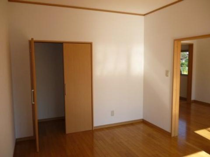 大分県宇佐市大字葛原(一戸建)の賃貸物件の居間