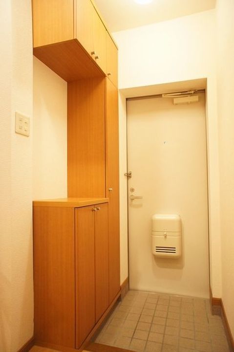 福島県いわき市平下神谷字内宿(アパート)の賃貸物件の玄関