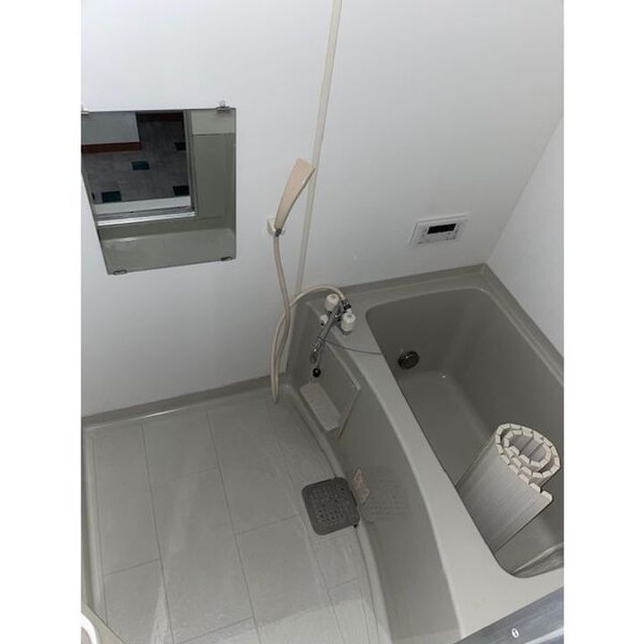 コーキア神楽の風呂