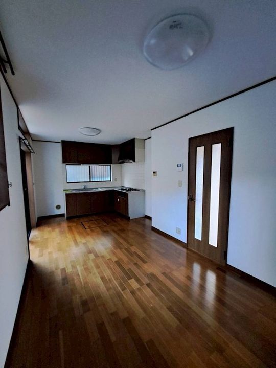 神奈川県鎌倉市由比ガ浜2(一戸建)の賃貸物件の居間