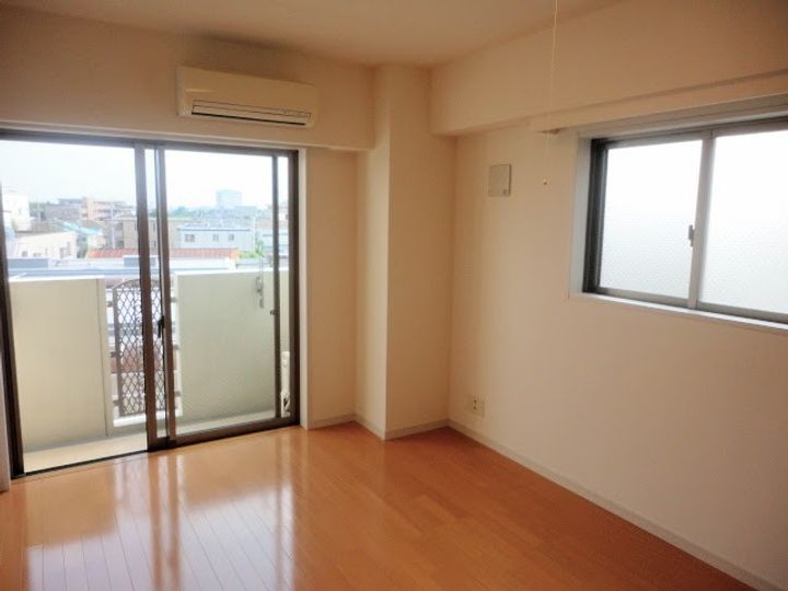 レジオス世田谷尾山台の居間