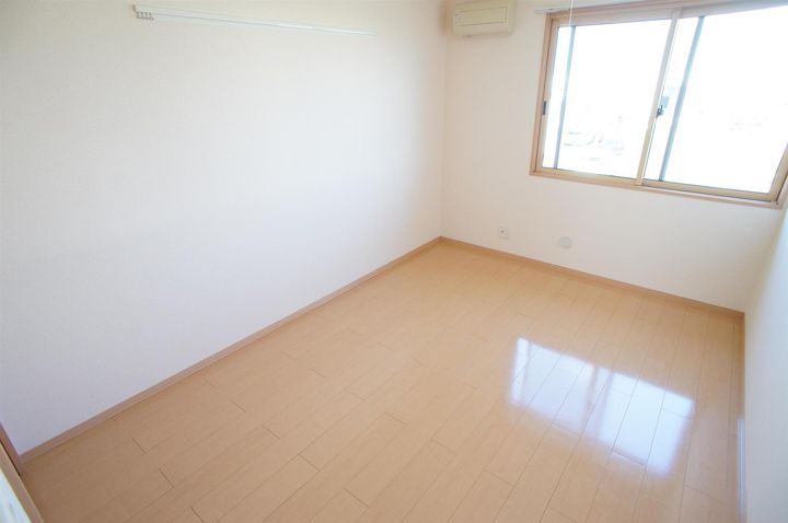 Elysion北白山台Aの居間