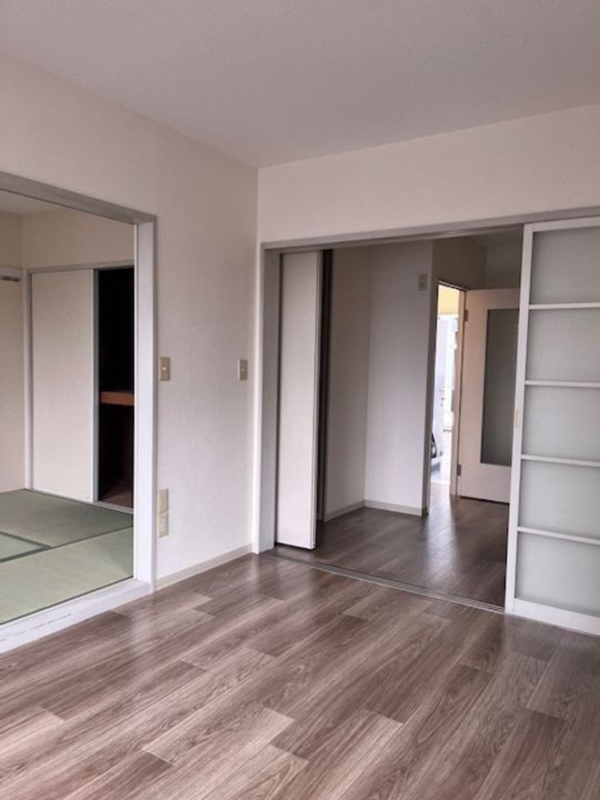 クラブナウ上佐野Bの内装