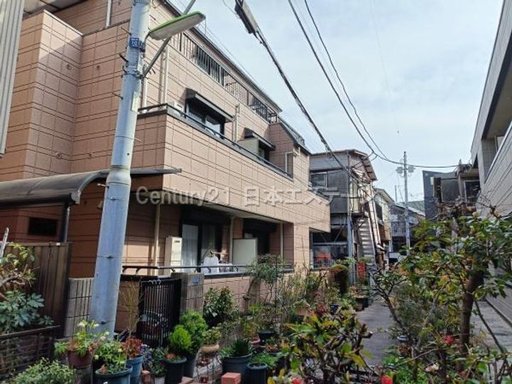 メゾン桐原の外観