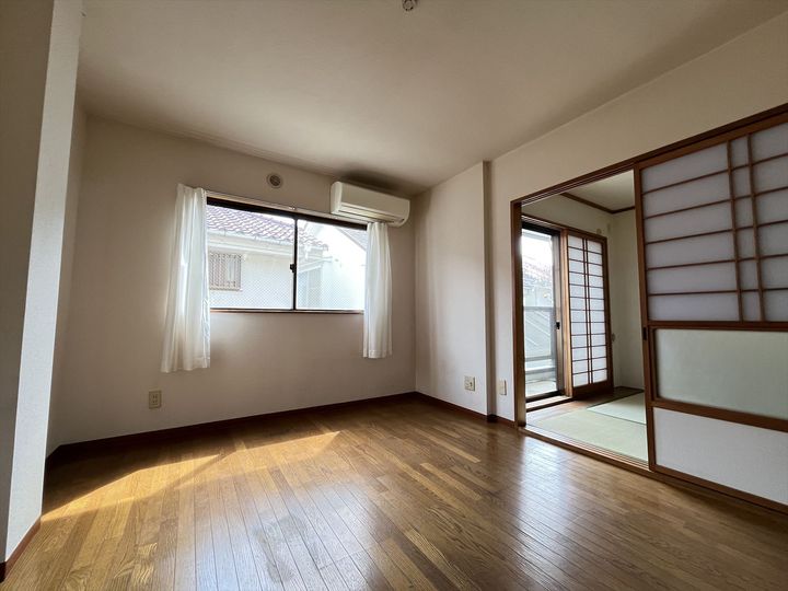 三和ハイツの居間