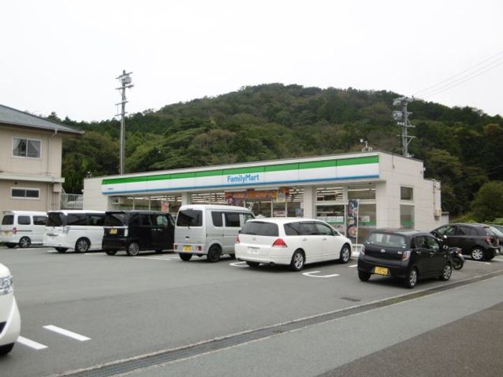 ラフィネ利平治の周辺
