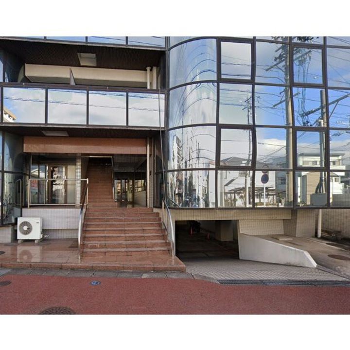 セゾン四日市の地図