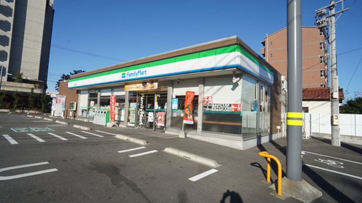 アバンハウスIの周辺