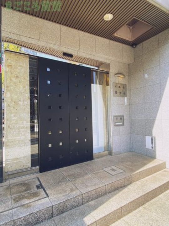 ドエル堀江南の地図