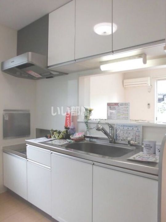 広島県広島市西区田方2(アパート)の賃貸物件の玄関