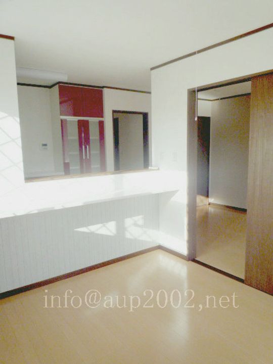 ISESAKI APARTMENTの居間