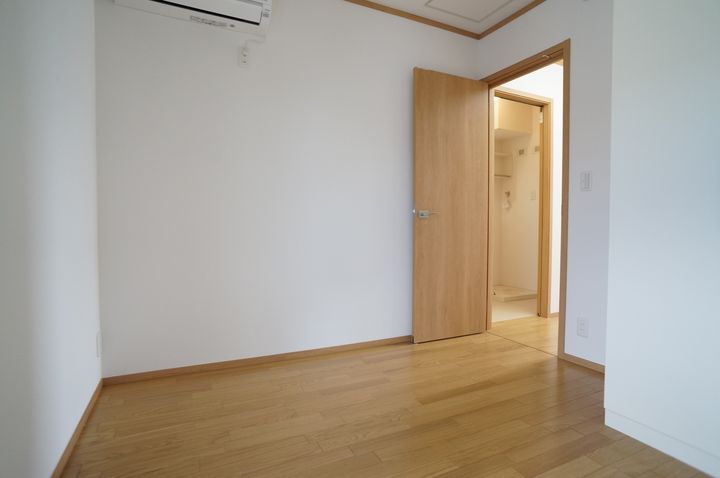 フォレストメゾン二木の内装