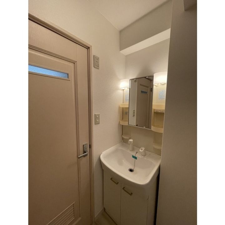 夢飾人ビルの内装