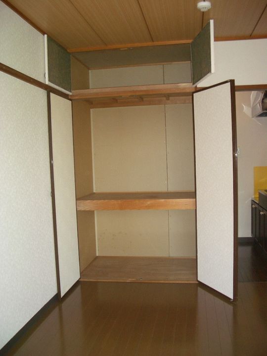 山崎ハイツの内装