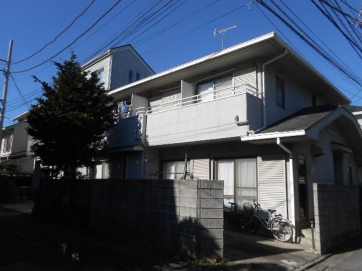 山崎ハイツの外観