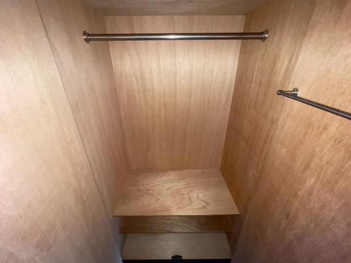 ジューヌボアの内装