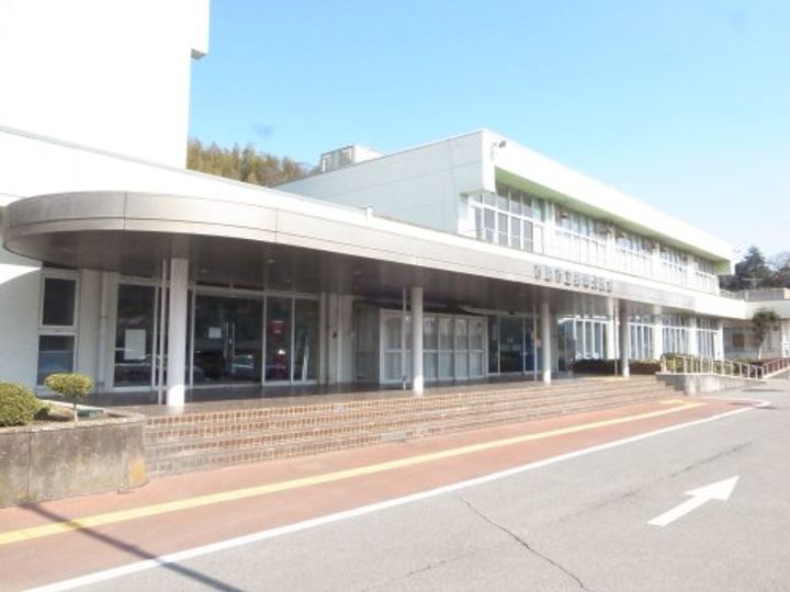 グランレーヴBの周辺
