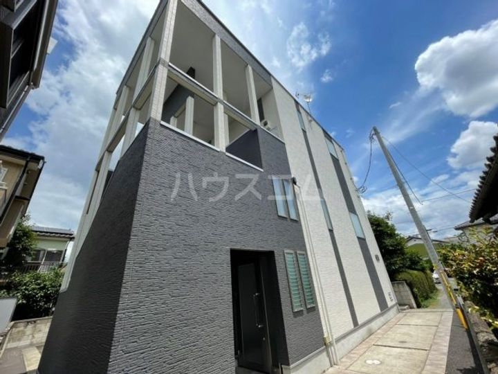 CB大和田フェリアの外観