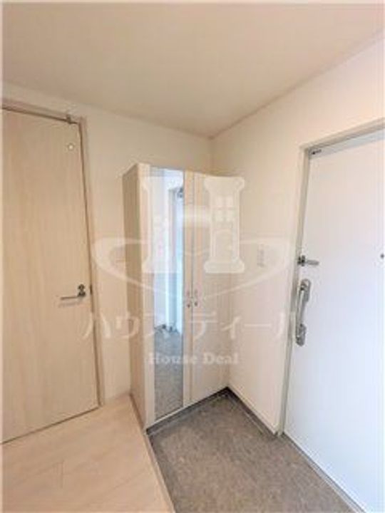 埼玉県川口市本町1(アパート)の賃貸物件の玄関