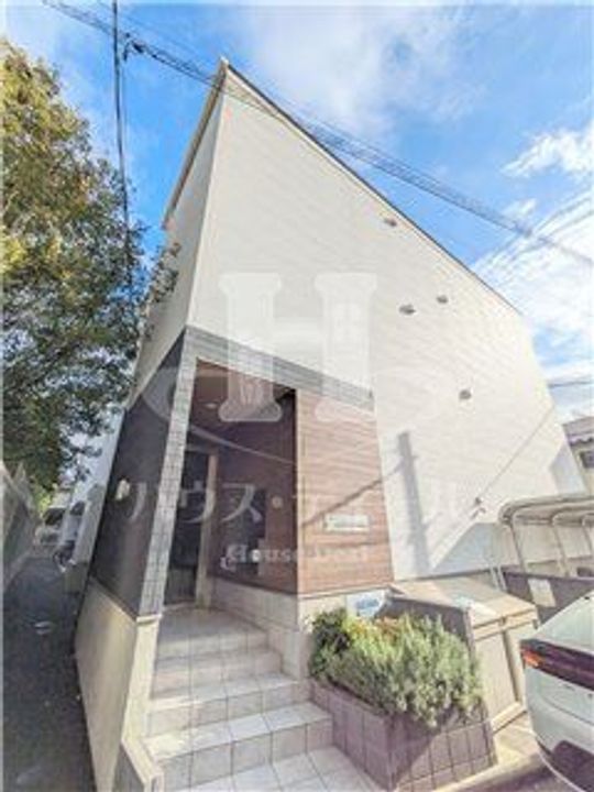 埼玉県川口市本町1(アパート)の賃貸物件の外観