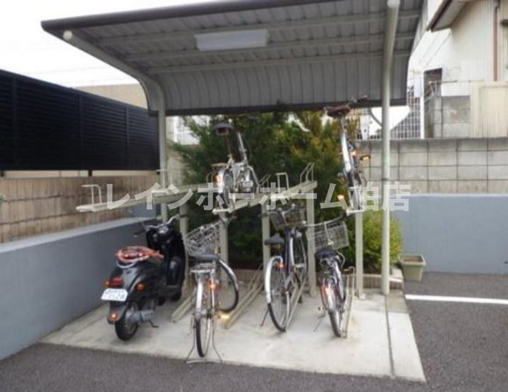 千葉県松戸市六実4(マンション)の賃貸物件の地図