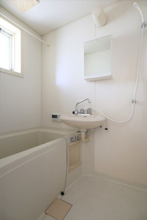 シャトル日和屋の内装