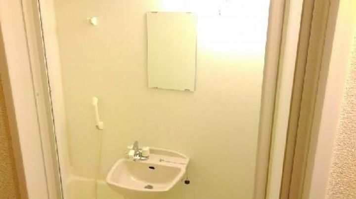 レオパレススカイビレッジ鈴鹿IIの内装