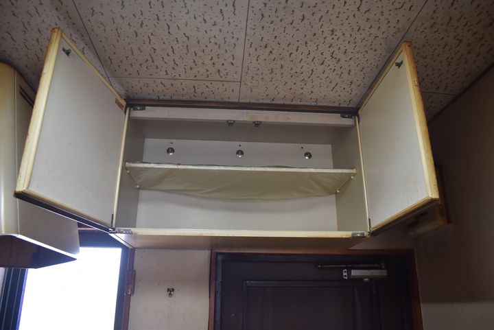 メゾンフローレンスの玄関