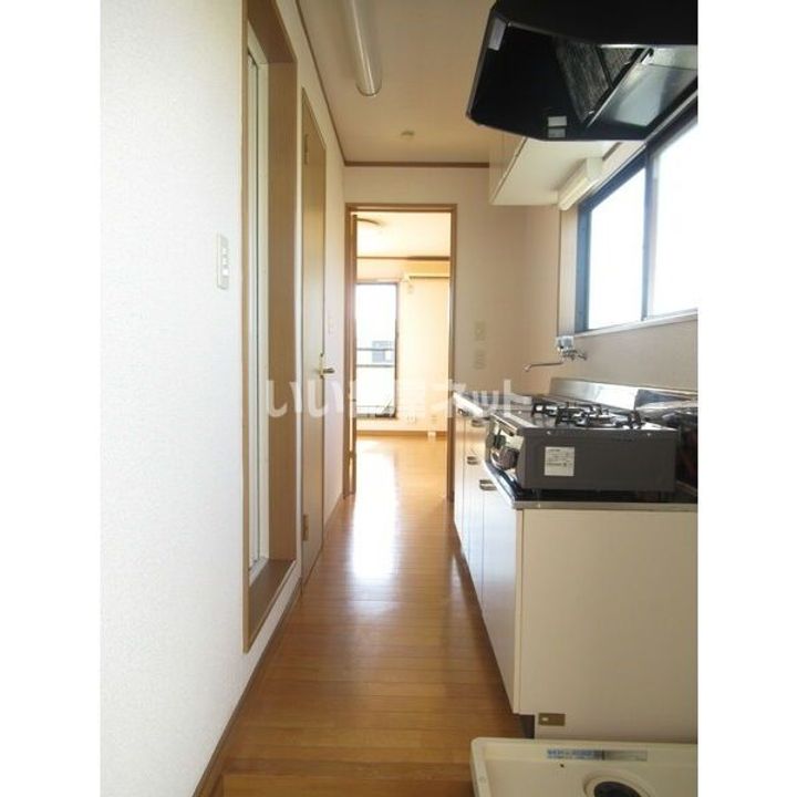 栃木県宇都宮市東峰町(アパート)の賃貸物件の玄関