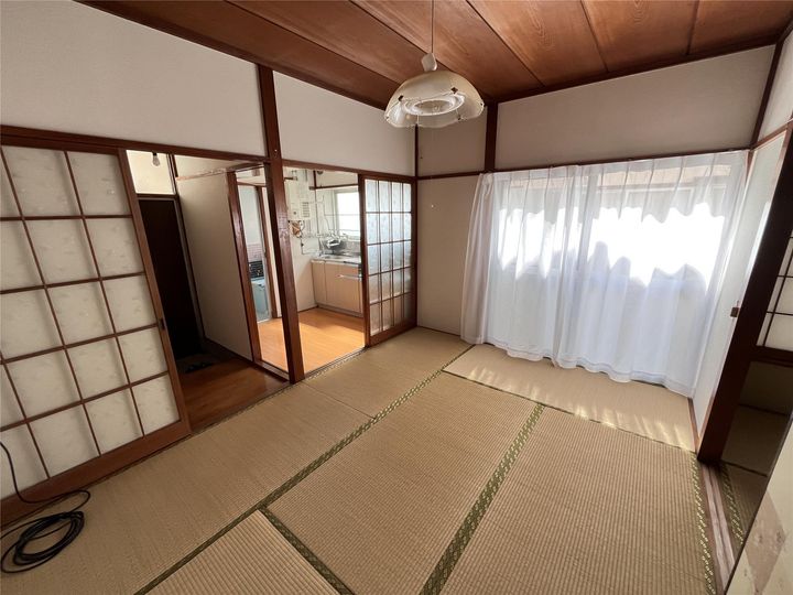 コーポ長苗代の居間
