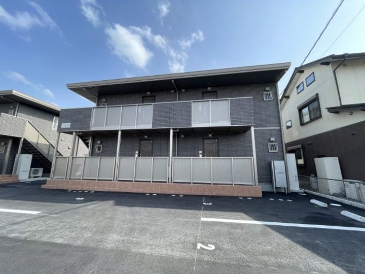 クレシアIIの外観