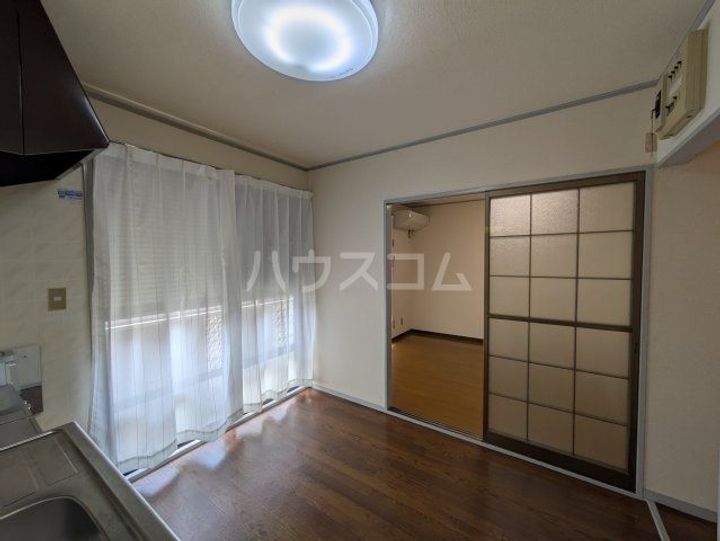 セジュールささがせの居間