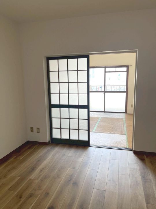 アベニュー筒井の居間