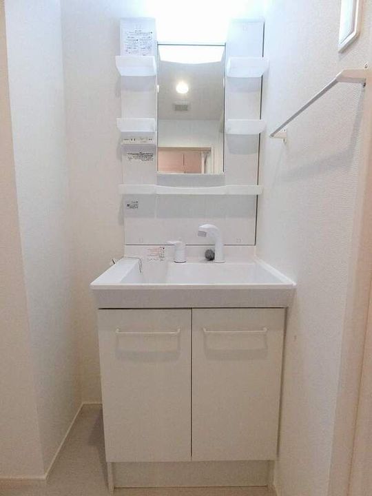 神奈川県藤沢市亀井野4(アパート)の賃貸物件の内装