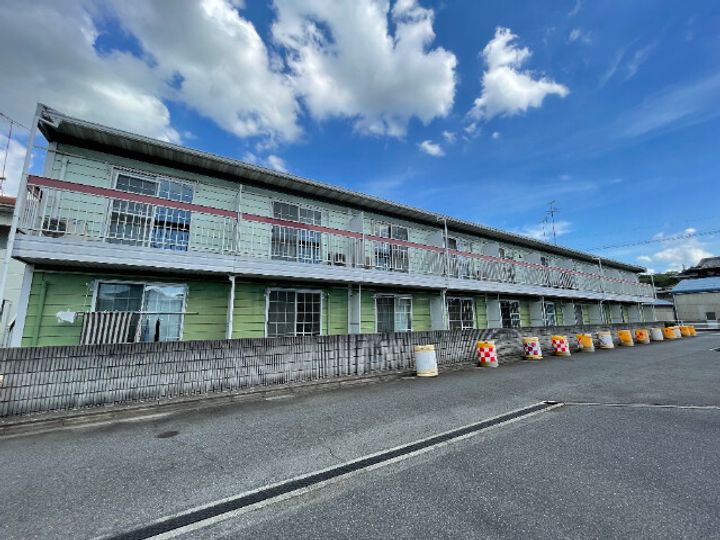 岡山県倉敷市中庄の賃貸アパートの外観