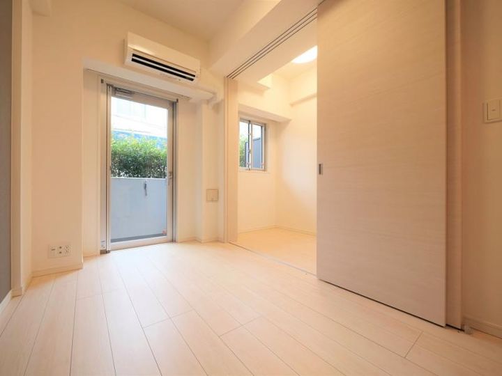 東京都大田区西蒲田8(マンション)の賃貸物件の居間