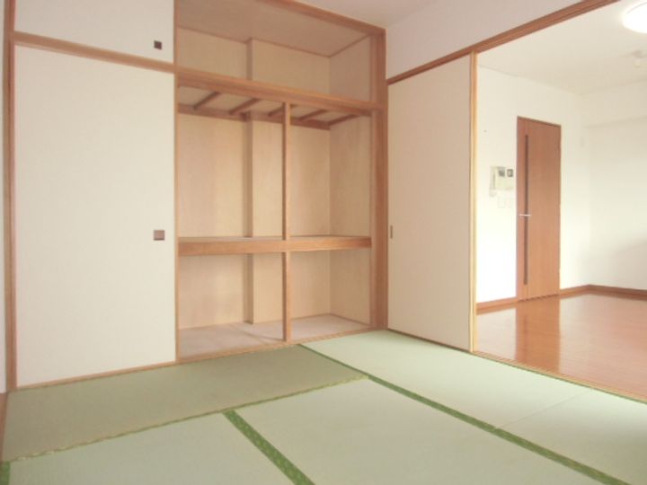 ウェルタワー深川の内装