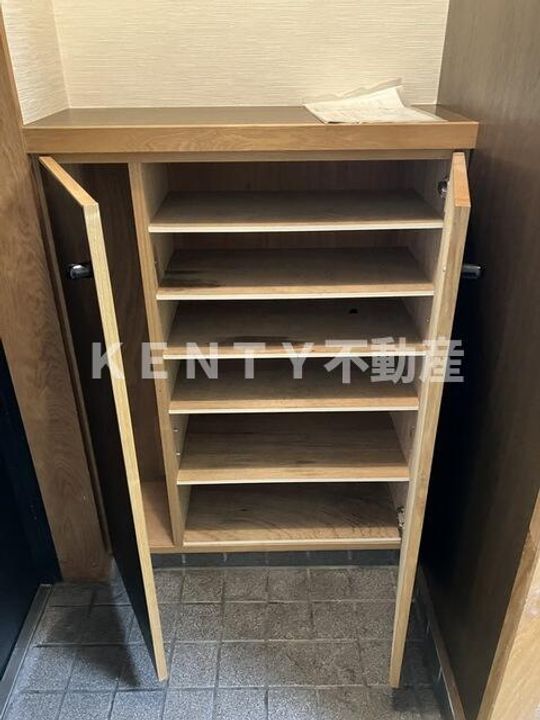 ノアールの玄関