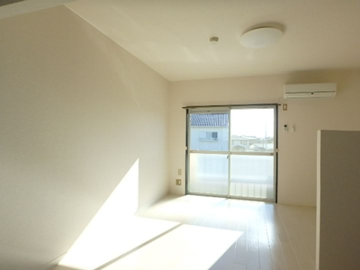 パレットハイツの居間