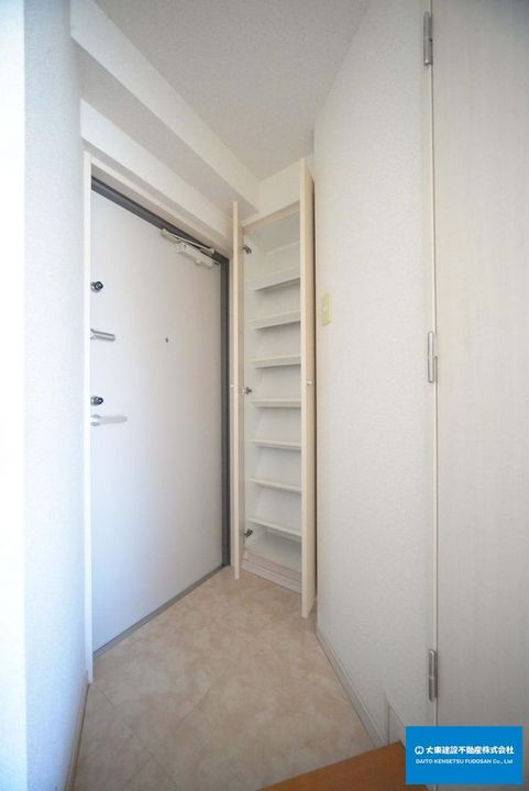 リヴィエール宮崎台の玄関