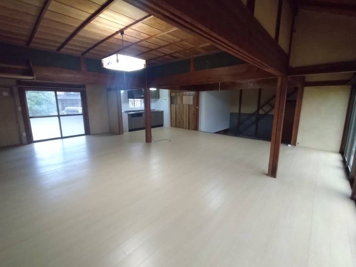 愛知県知多郡武豊町大字冨貴字郷南(一戸建)の賃貸物件の居間