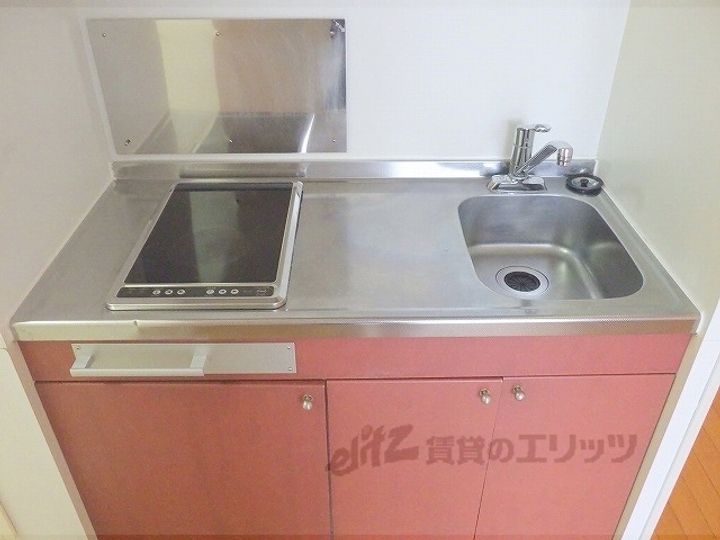 レオパレスSUCCESSのキッチン