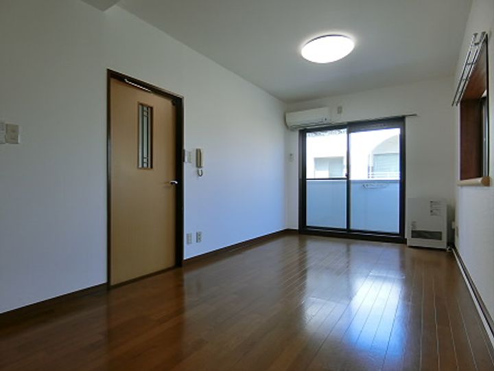 カーサ・ヒビヤの居間