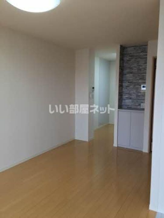 シャーメゾン ラフィネの居間