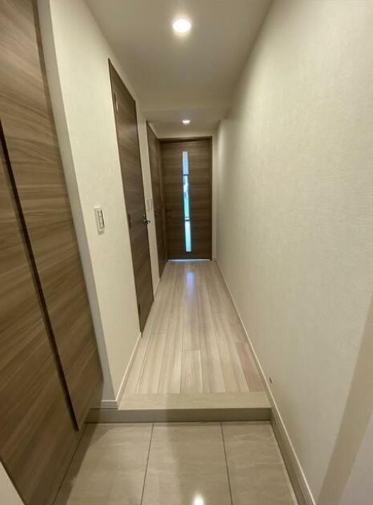 神奈川県川崎市川崎区堤根(マンション)の賃貸物件の玄関